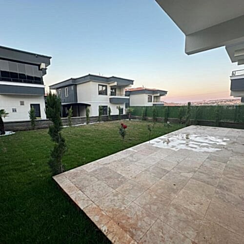 WhatsApp Image 2025-06-25 at 21.45.32 (3) WhatsApp Image 2025-06-25 at 21.45.32 (3)